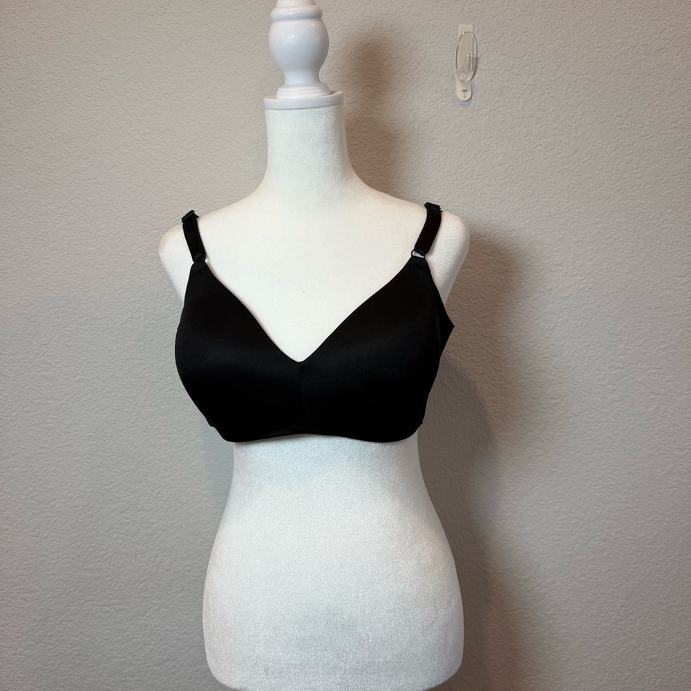 Warner's Black Bra with Molded Cups and Adjustable Straps